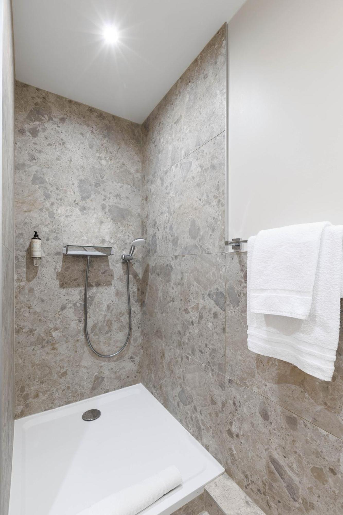 Appart Hotel Coraline - Genas Lyon Eurexpo 外观 照片